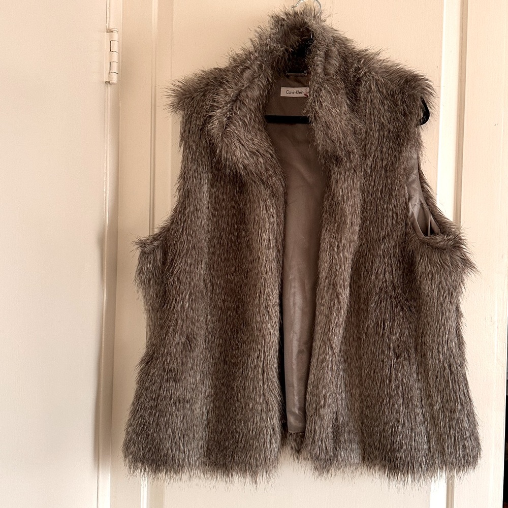 Calvin Klein Faux fur vest
